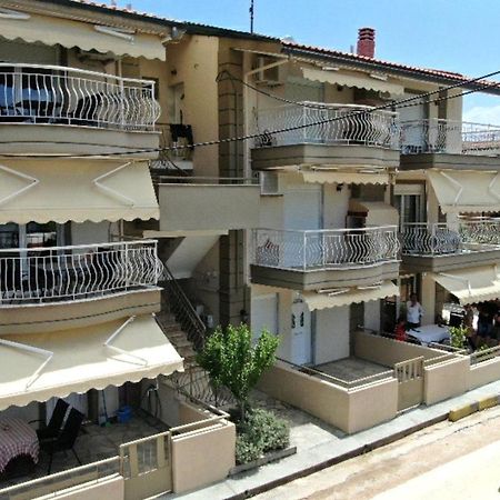 Ofrinio Central Apartments Kültér fotó