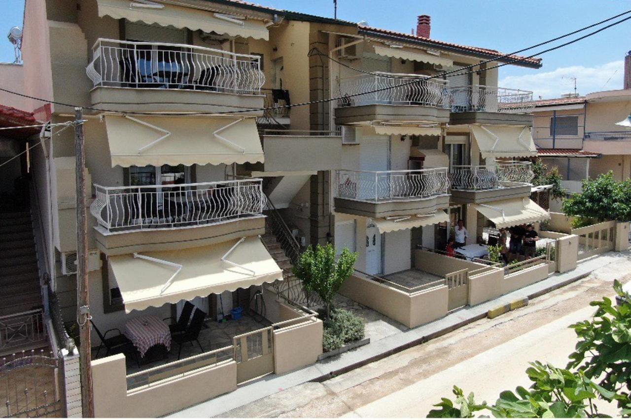 Ofrinio Central Apartments Kültér fotó