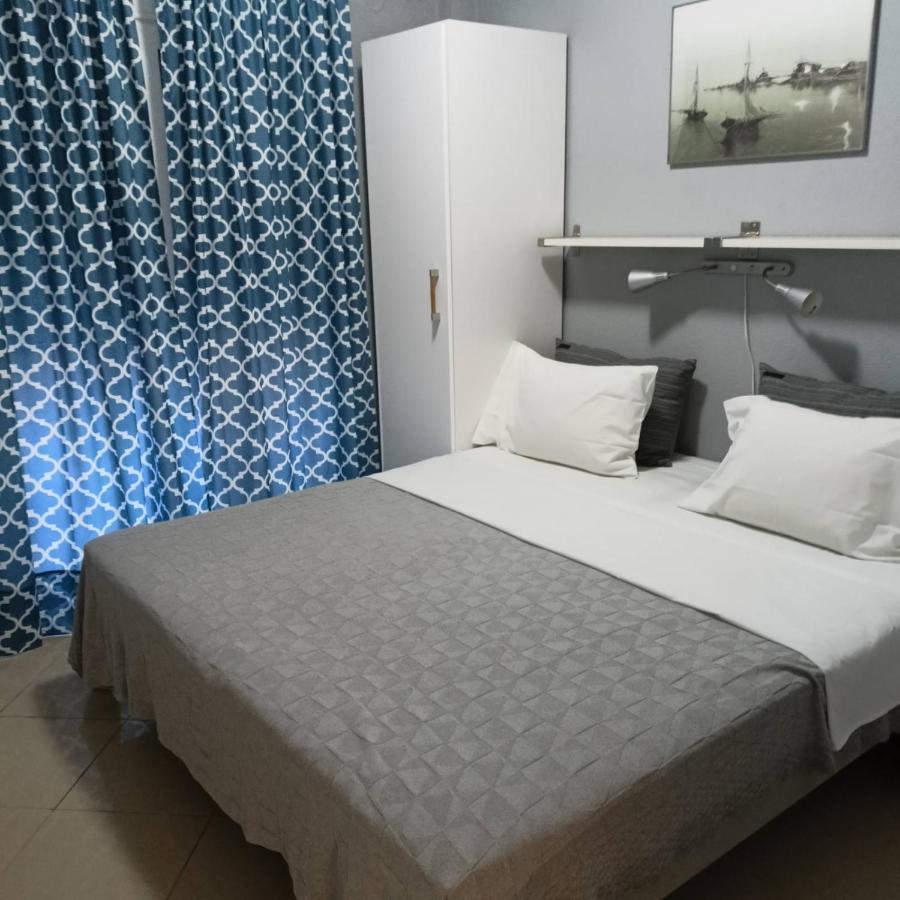 Ofrinio Central Apartments Kültér fotó